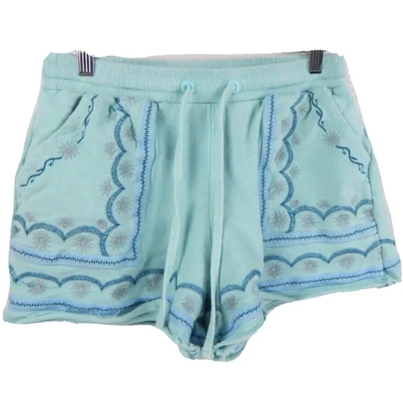Daily Practice Marka Embroidered Terry Shorts - Picture 2 of 4